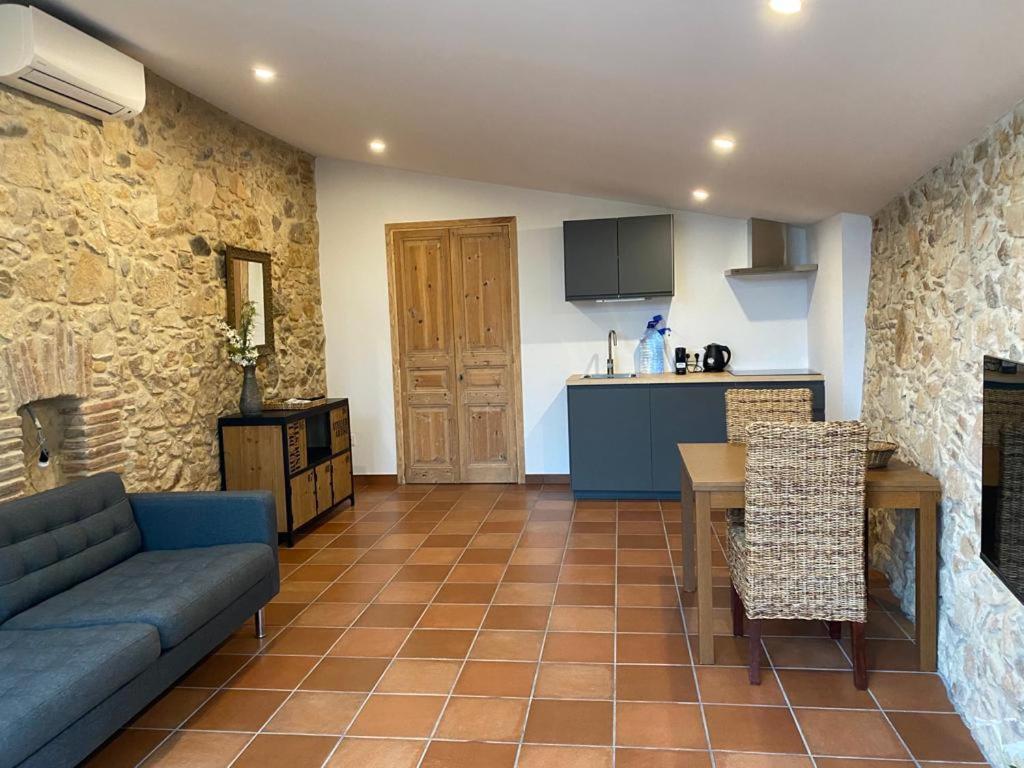Can Massanet Llagostera Exteriér fotografie
